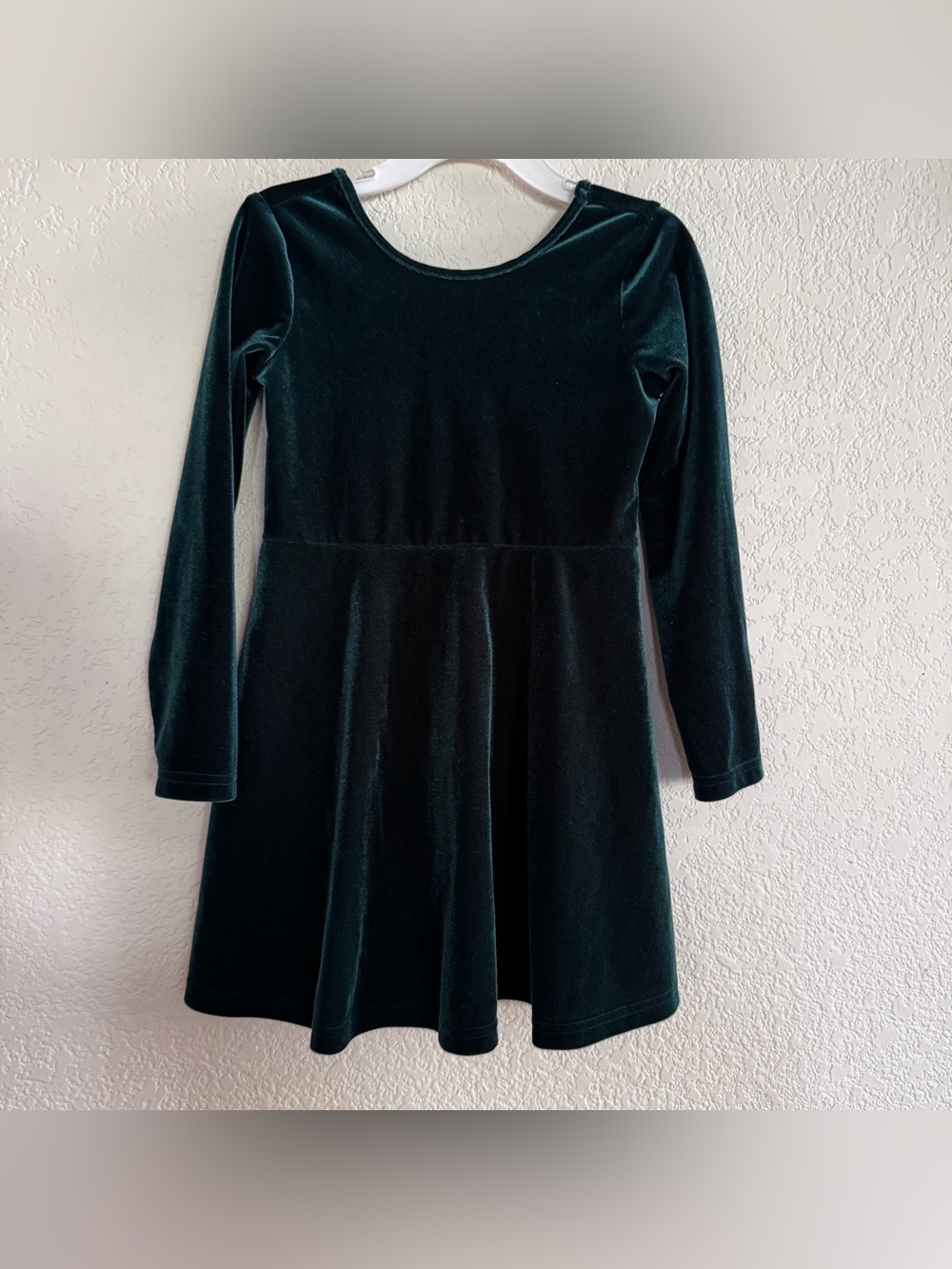 The Children’s Place Long Sleeve Emerald Green Velvet Dress Holiday Christmas 4T